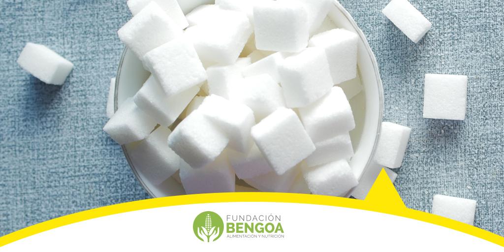¡Cuida tu Consumo de Azúcar!
El exceso de azúcares se almacena en el organismo en forma de grasa, si estas reservas no se usan pueden acumularse y producir problemas de salud, como: incremento de presión arterial, riesgo de infartos y complicaciones vasculares.
#FundaciónBengoa