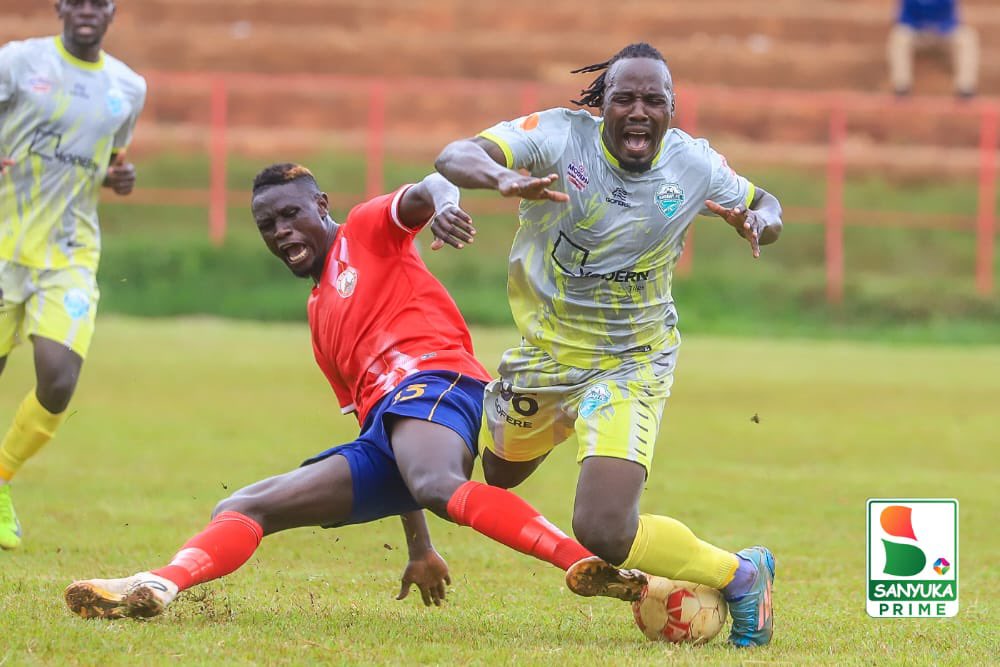 𝐅𝐔𝐋𝐋-𝐓𝐈𝐌𝐄 | @GaddafiFC 𝟐-𝟎 @Arua_Hill | 

Alex KITATA and Brian KALUMBA on target as the Soldier Boys beat Kongolo Boys. @Arua_Hill hve lost their third consecutive gme, Bt sme players also hve to style up.

#StarTimesUPL | #MtchdayNine | #GADAHL | #IwillKeepYouInformed