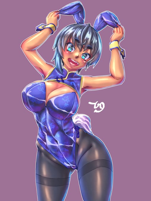 チャイナ服描きたい、バニーも描きたい!
じゃあ両方合体させちゃおう!!てな勢いで
描いたうちの子です。
#九嶺蓮歌 