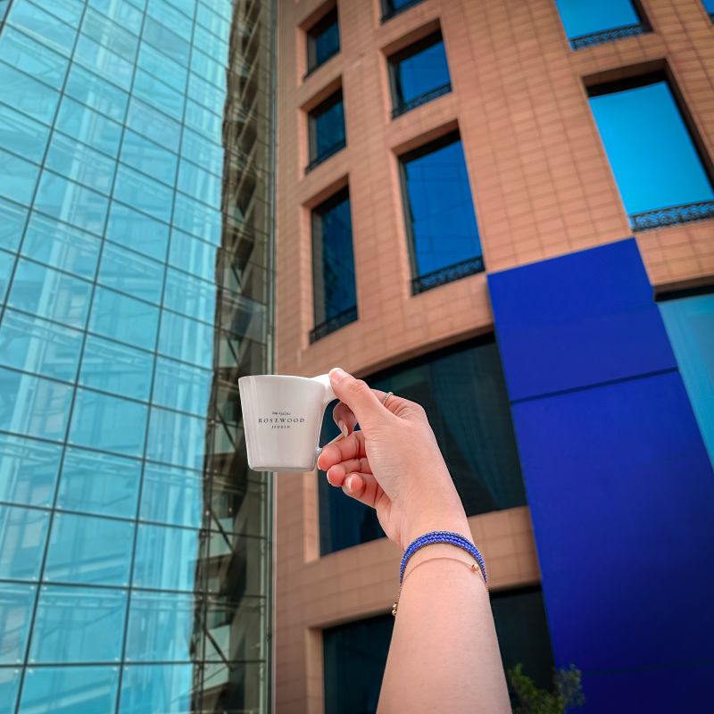 RWJeddah's tweet photo. احتفل باليوم العالمي للإسبريسو من خلال الاستمتاع بمشروباتنا المحضرة يدويًا والتي تم إعدادها لتغمرك بالسعادة في كل رشفة. #اليوم_العالمي_للإسبريسو ☕ 

#فنادق_روزوود #روزوود_جدة #السعودية 
#Rosewoodjeddah #RWjourneys #ASenseOfPlace  #VisitSaudi #VisitJeddah #WorldEspressoDay https://t.co/sp0ItgsEzj