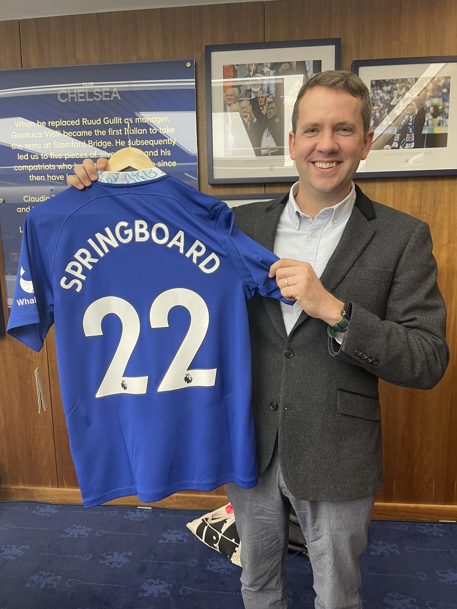 springboardCEO's tweet photo. A huge thank you to @compassgroupuk for supporting this Gateway to Employment course with @Springboard_UK. All 12 trainees have secured work in hospitality, with 10 at @ChelseaFC. What a result! #Springboardto2022 https://t.co/z0XPkbsZnY