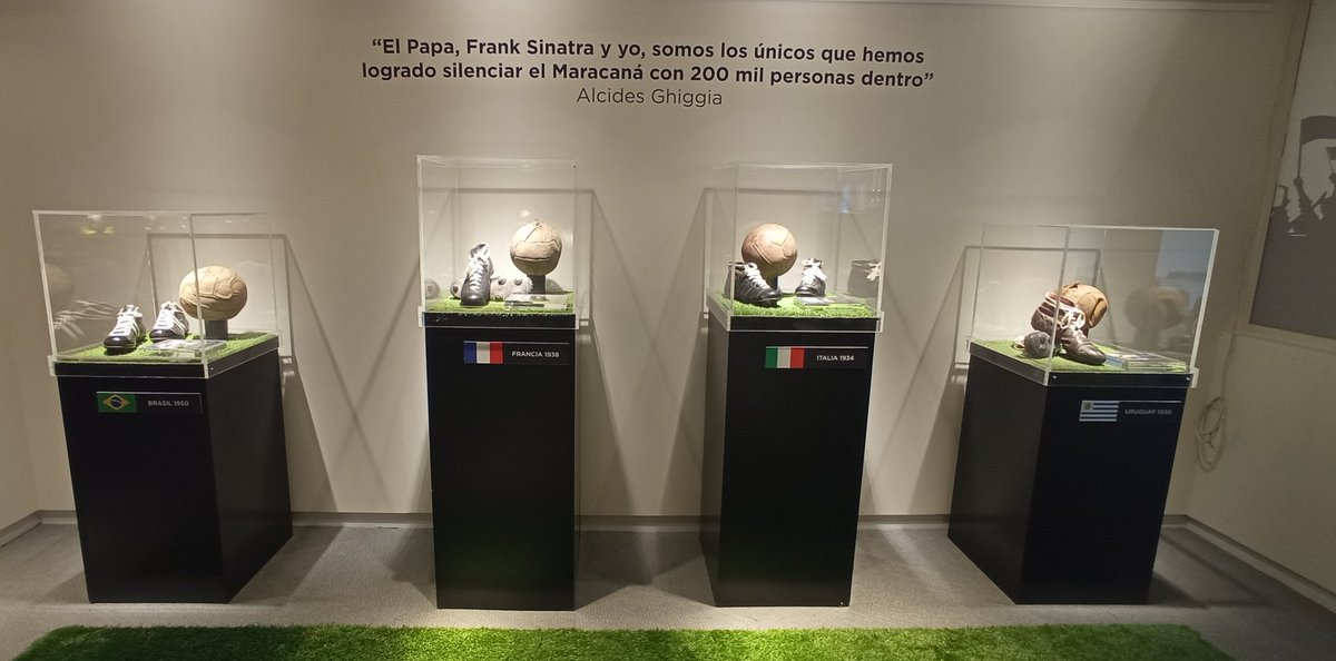 DelaRosaFC's tweet photo. No os podéis perder la exposición "10 Leyendas en la historia del Mundial". Sala Ámbito Cultural de El Corte Inglés de Málaga hasta el 5 de enero. https://t.co/ENE2u8RVtR