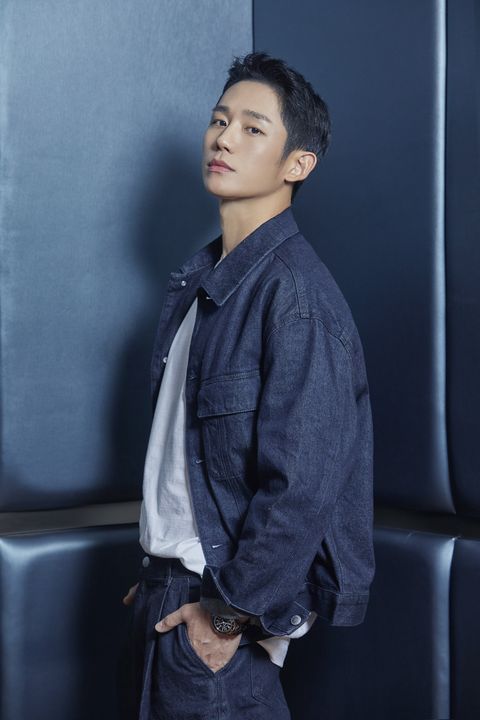 haesoorecords's tweet photo. 📰 Jung Hae In for ELLE Japan
“I build my body according to the role. It was the same in DP but especially in Snowdrop, I played the role of an agent so I trained my upper body a lot. I had a lot of fun but it was a real struggle at the time"
#JungHaeIn #정해인 #CONNECT #커넥트 https://t.co/VvNOrbY1sN