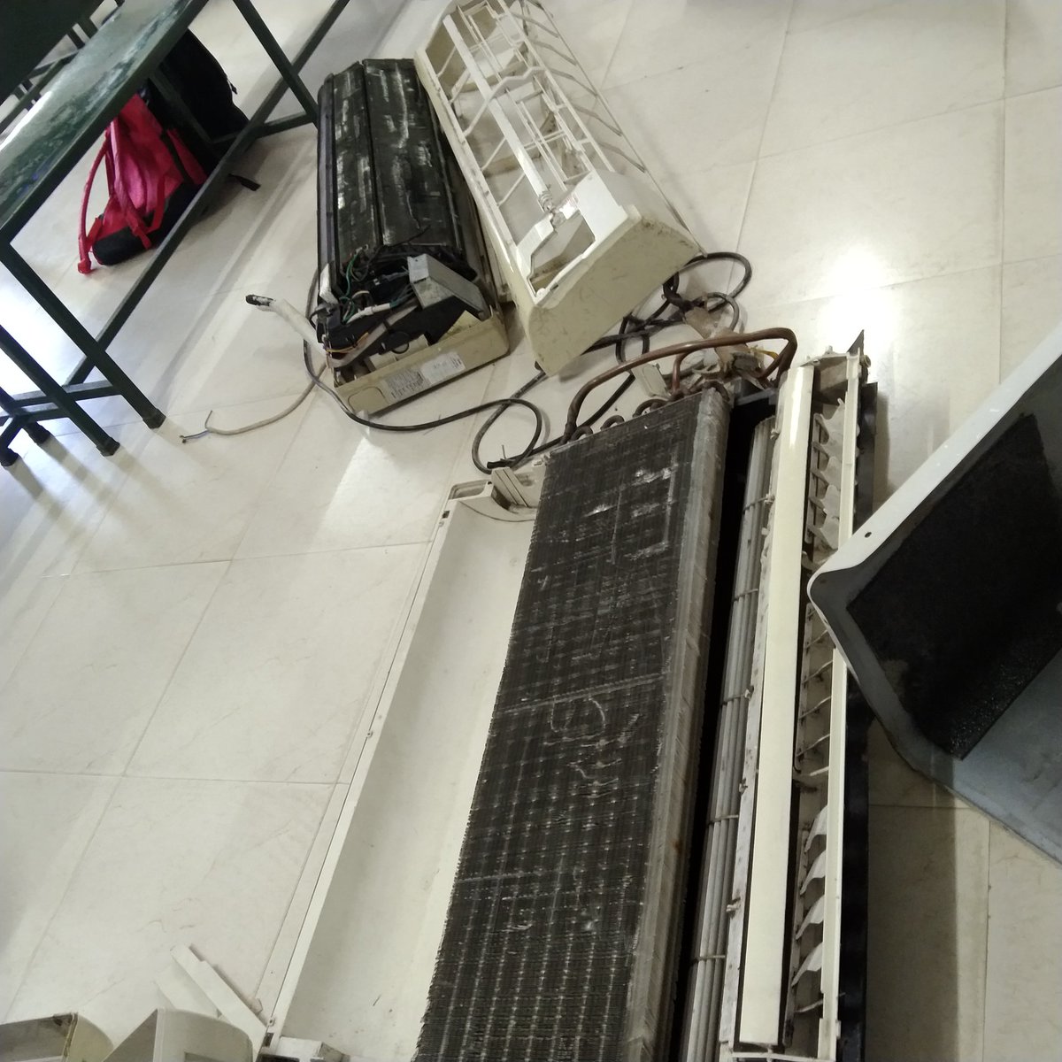 bamon_13_'s tweet image. #day09 #FXEC ❤️ 
#Skilldevelopmentcourse 
#DismantellingAndAssembilingOfgasstove 🛢️
#DismantellingAndAssembilingOfAirConditioner 🥶