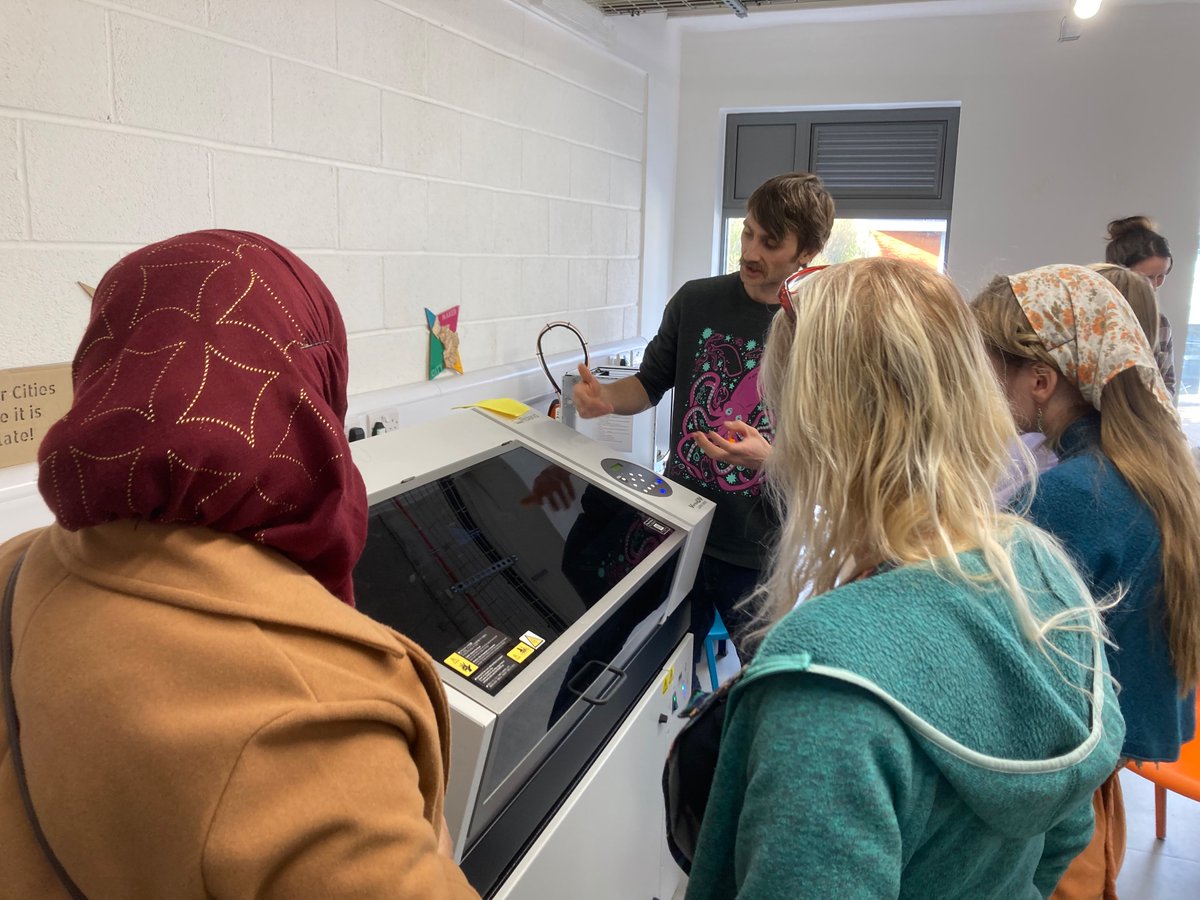 Exciting UV printer 🖨️ demo <a href="/kwmcthefactory/">KWMC: The Factory</a> <a href="/FilwoodGreen/">Filwood Green</a>. So many possibilities! Fancy visiting? …come down for a tour any Wednesday.