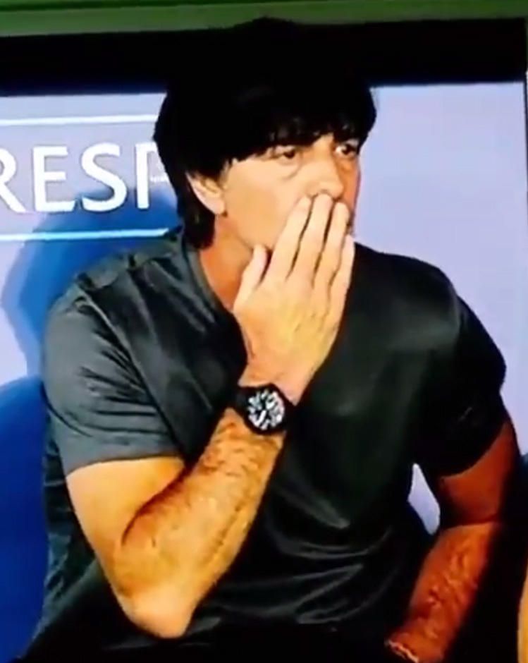 Marc_Osigus's tweet photo. Jogi Löw war schon immer seiner Zeit voraus. https://t.co/IbtKYU2BYJ