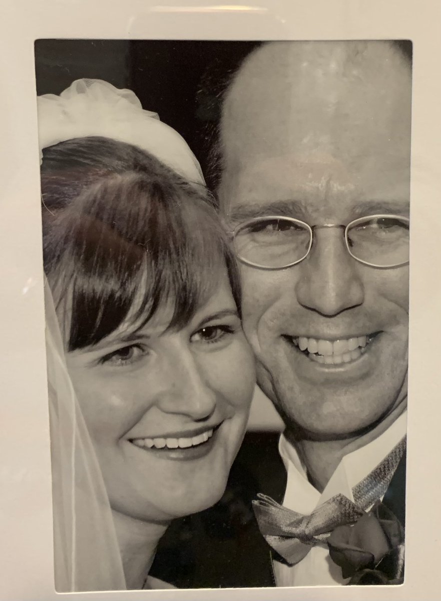 Dassel's tweet photo. Our 20th Anniversary today! What an amazing journey with @bkplicsw https://t.co/llZuYVxgFV