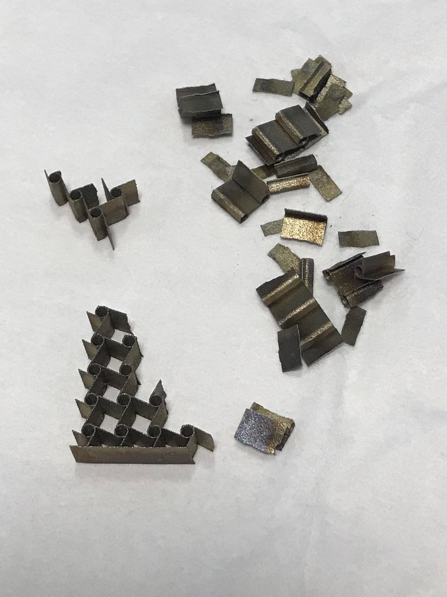MoatazAttallah's tweet photo. This was an auxetic structure made from a magnetic shape memory alloy, made by my PhD student @Milleret_a! 😱😱

I put it between my fingers and applied  a finger strength load to find it broken in pieces 😭

PhD supervisors can have a disastrous effect on their students work 😭 https://t.co/GO1tphw46x