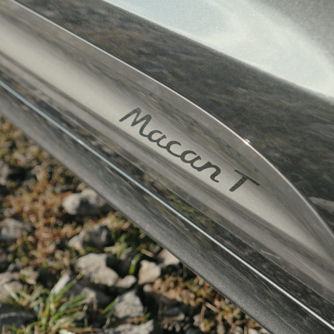 PorscheLakes's tweet photo. The Macan T - Driving dynamics mixed with head turning style.
To enquire about the Macan T please contact our Sales Team on 01524911911 or email info@porschesouthlakes.co.uk
#porschemacant #macant #macan #porschemacan #porschelife #porschelove #porschemoment #dareforward https://t.co/21RraPNDPn