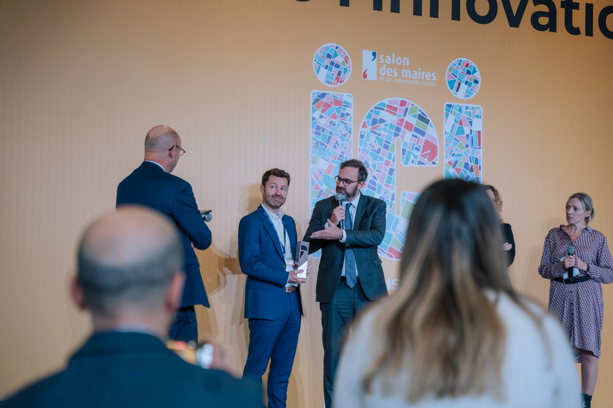 Salon des Maires et des Collectivités tweet media