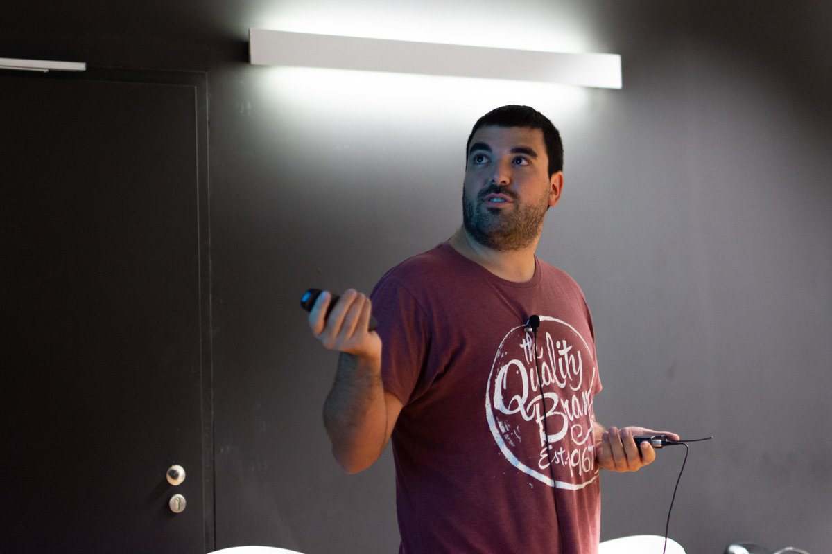 energigune_brta's tweet image. With the valuable findings of @Mahaism92,Sergio Rodríguez,@Estigg &amp;amp; Aitor Herrán,day 1 of #YoungResearchersDay🔬 is in the books!📚

This morning,we proudly witnessed the #HighQuality results 🔝 achieved by our #researchers! Counting the days for next week!

💯Great job,everyone!