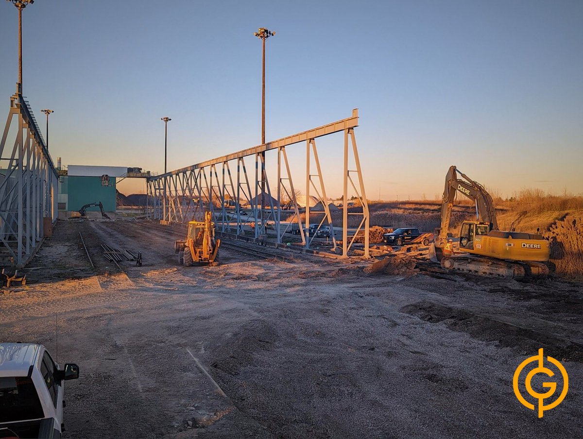 HOPAports's tweet photo. A sneak peek of work in progress in Thorold at Bioveld Canada for investinbetter.
Further investment coming to the Thorold Multimodal Hub's rail infrastructure.
#NiagaraPorts #investinbetter #giorailwayscorporation https://t.co/jw0Savc2va