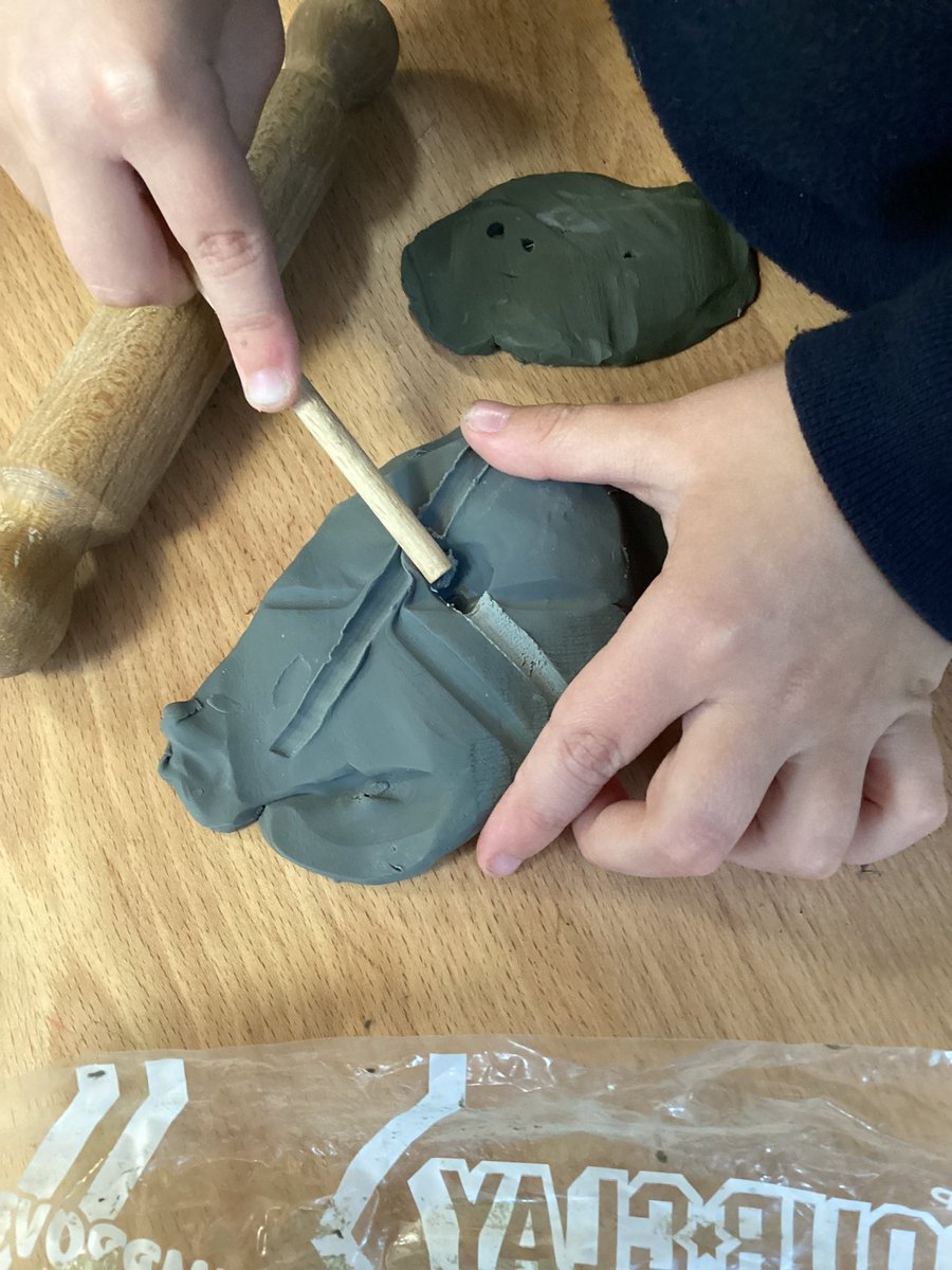 In Reception we have been exploring patterns with pen, plasticine and clay! <a href="/whitchurchCEFed/">The Whitchurch Church of England Federation</a> <a href="/Office_WIA/">Office_WIA</a> @StBartsTrust