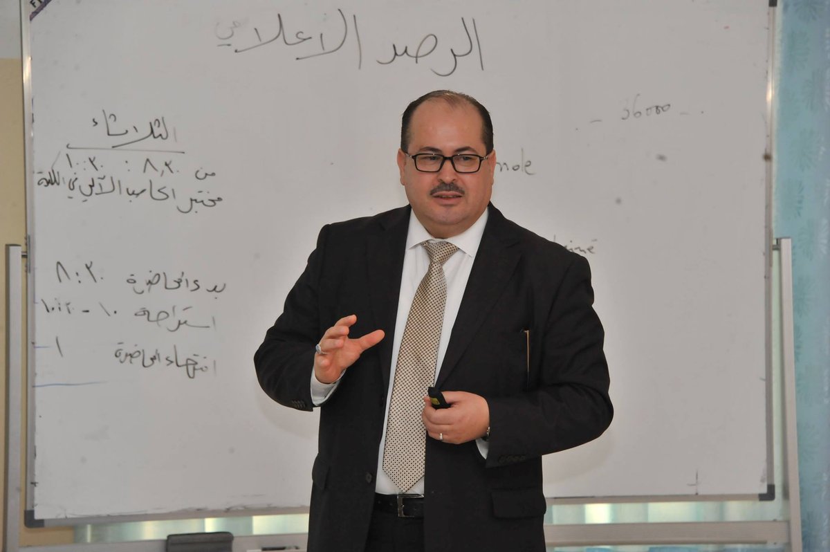 عندما لا تراقب إبنك , و تسلمه لعالم الإفتراض , قد تصادفه بعد عدة سنوات و قد أصبح شاذا جنسيا , و قد يرتدي زي البنات , و تكون أنت المسؤول عنه , لأنك لم تحصنه بأساليب التحصين الكافية , و ليعلم الأباء و الأمهات أن التربية جهد و جهاد و تعب , لا ينشأ الأبناء بالدعة و طلب الراحة ..