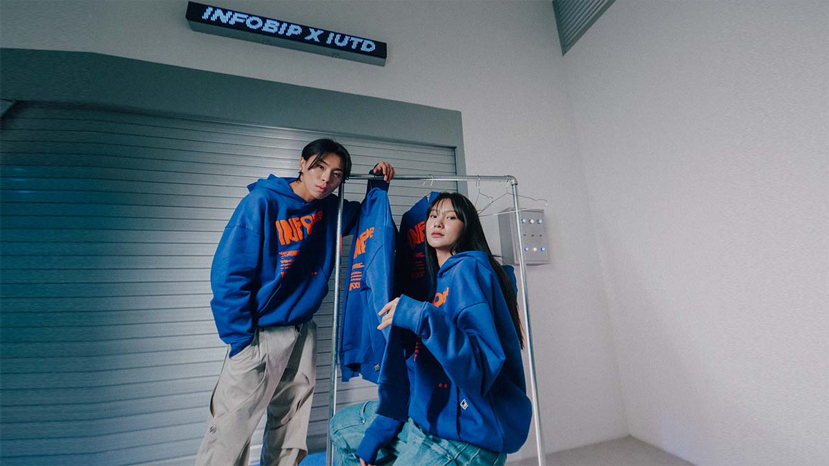 NFTNews1's tweet photo. 📰Press Release

@Infobip enters street fashion by launching a limited-edition hoodie in collaboration with IUTD Studios on Polygon

Read more👇
https://t.co/NMGu6XhdWd https://t.co/7qZkeRAqEY