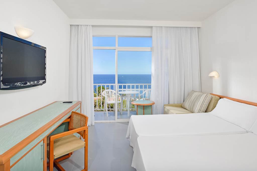 NCWorldchoice's tweet photo. ‼️MEGA DEAL‼️ MAJORCA‼️
29th May 2023 x 7 nights
Aluasun Cala Antena⭐️
All Inclusive☀️
£458 PER PERSON

#booknow 
📞028 7082 2115
📲PM us https://t.co/apctoG05g7