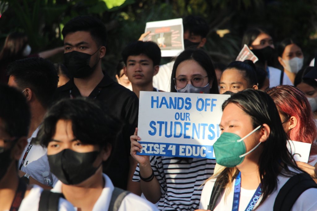 Rise For Education - Bicol University tweet media