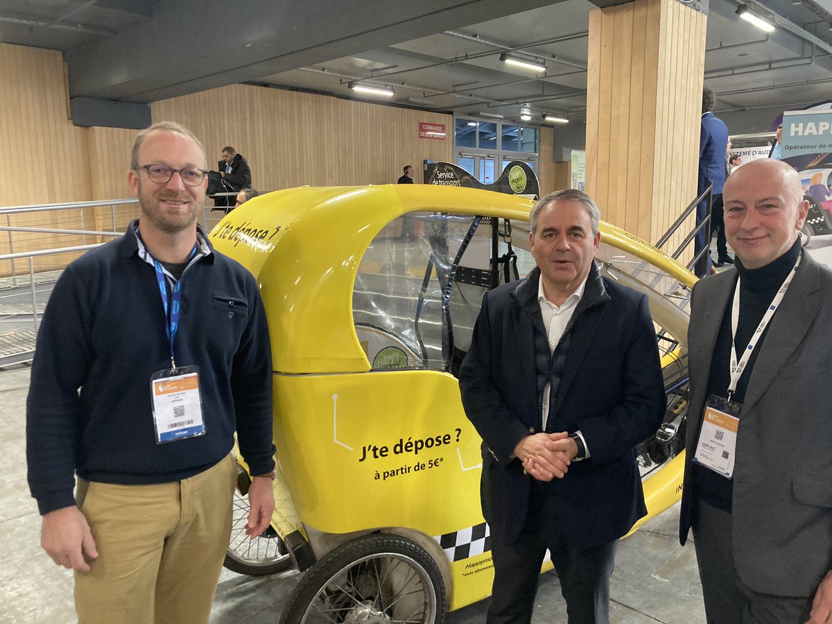 Merci <a href="/FMsenateur59/">Frédéric Marchand</a> et <a href="/xavierbertrand/">Xavier Bertrand</a> d’être venus nous voir au <a href="/salondesmaires/">Salon des Maires et des Collectivités</a> 
#mobilité #zéroémission #dernierkm #zfe