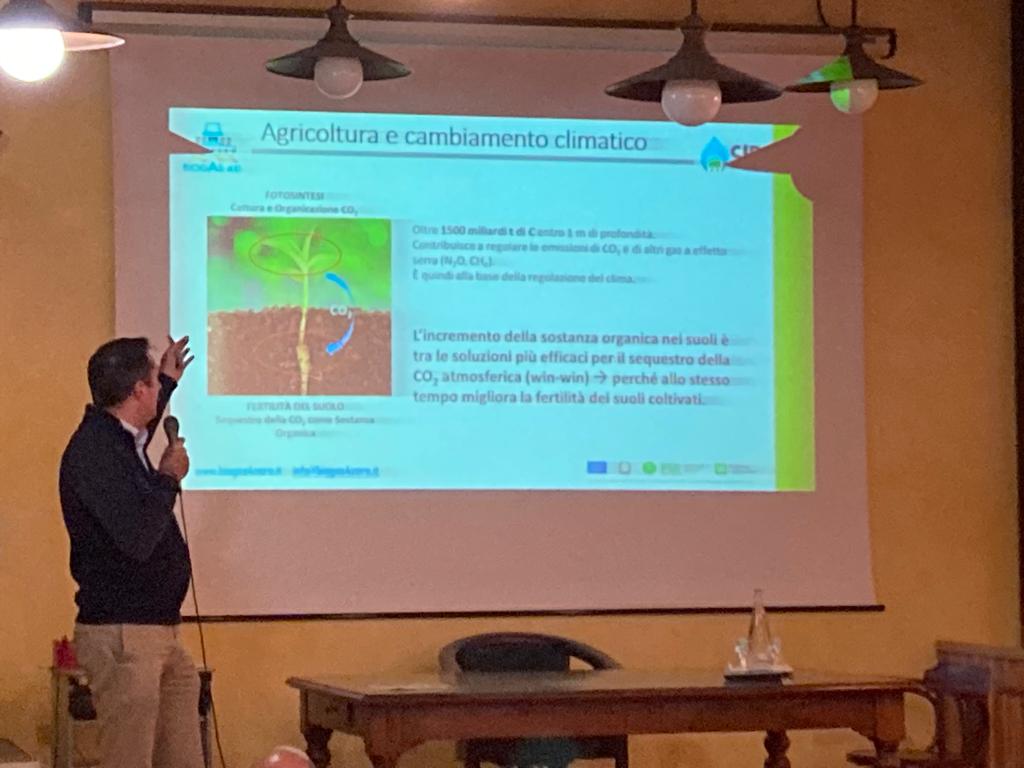 Biogas4zero's tweet photo. 📣 Si sta svolgendo a Corte Costavecchia l'evento finale del progetto #BIOGAS4.0 dedicato ai ricercatori e professionisti del settore agricolo, per mostrare i risultati del progetto in termini di #agricoltura 4.0, #biogas e #digestato. Grazie a tutti i partecipanti! 👏 https://t.co/ma0bXcTHAf