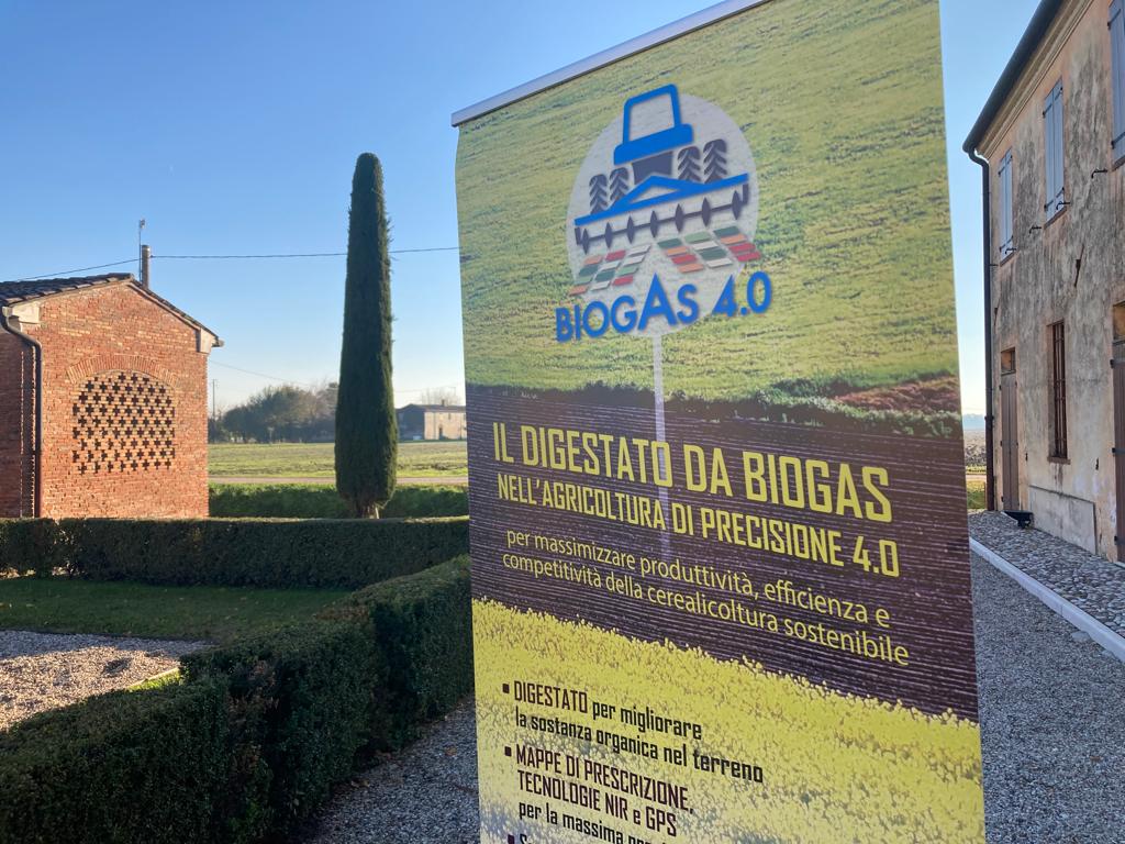 Biogas4zero's tweet photo. 📣 Si sta svolgendo a Corte Costavecchia l'evento finale del progetto #BIOGAS4.0 dedicato ai ricercatori e professionisti del settore agricolo, per mostrare i risultati del progetto in termini di #agricoltura 4.0, #biogas e #digestato. Grazie a tutti i partecipanti! 👏 https://t.co/ma0bXcTHAf