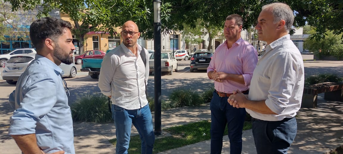 👏Le damos la bienvenida a Las Varillas a nuestra comunidad!
🙌Agradecemos el recibimiento al intendente y al Dir. de Ambiente de la ciudad, Mauro Daniele y  Pablo Ayala. 
 Es un gran honor comenzar a trabajar juntos para continuar transformando el mundo de la #agricultura.