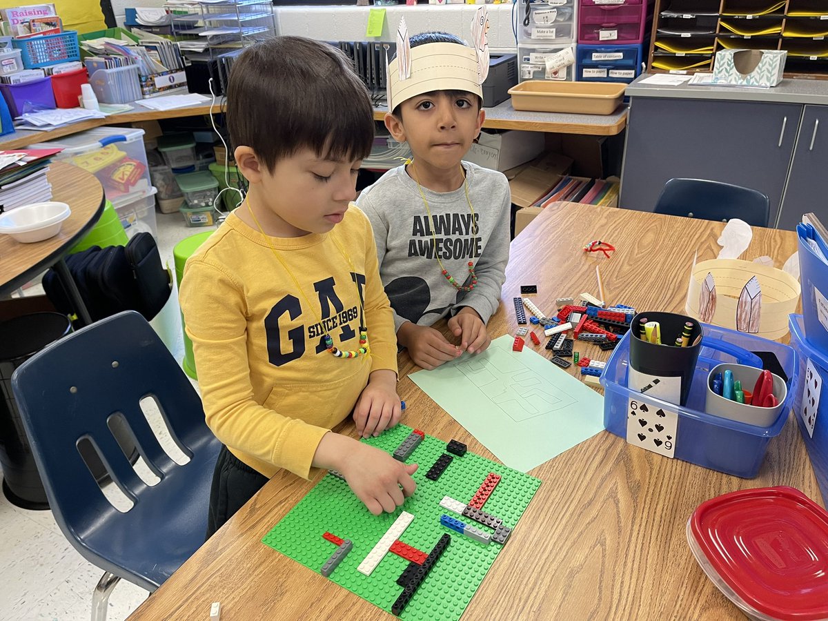 Mrs. Parker's swans tweet media