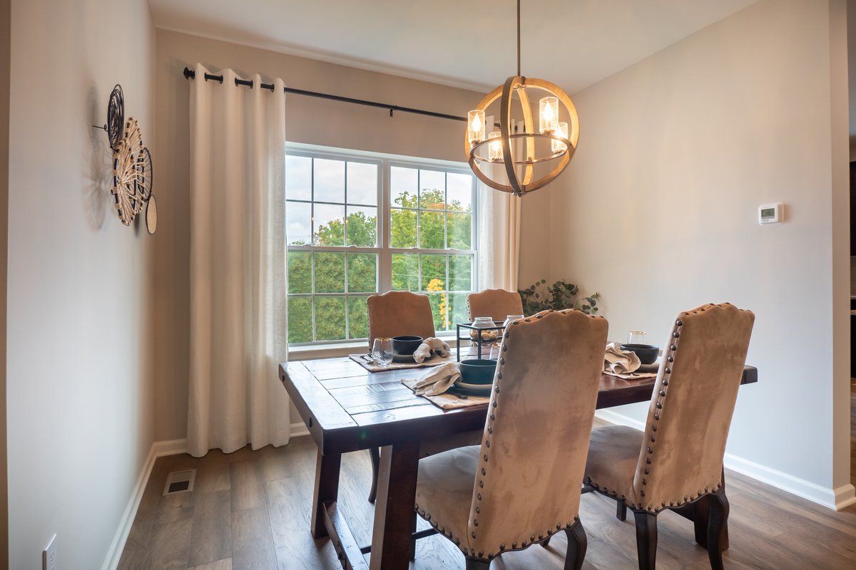 As we prepare to gather around the table this week for Thanksgiving, here's a look at some of our favorite dining rooms 🍽 These spaces are are all about creating memorable moments that will last long after a meal is finished ♥