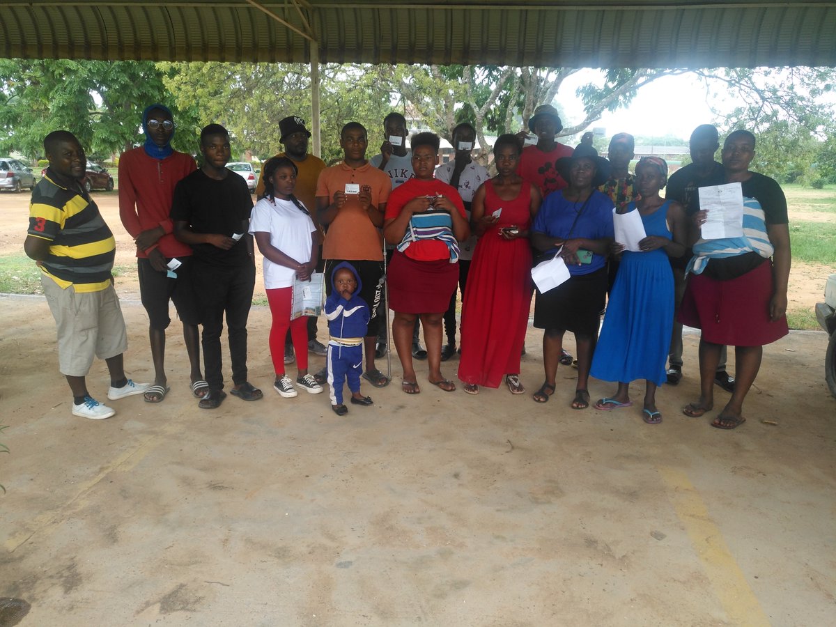 africaIYP's tweet photo. It was another good day in Chitungwiza, as we mobilized and assisted a group of young people with transport to and from Seke Teachers college to register to vote. Women with kids on their backs had to endure the rains and long queues to register
#RegisterToVoteZW https://t.co/OAIlQ8c1OA