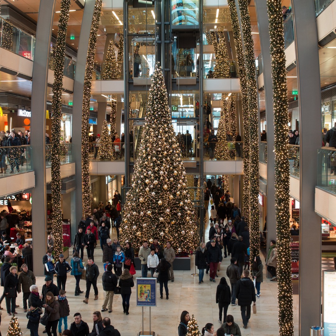 Are you and your business ready for the festive season?
For many, this time of year is when business is at its peak, and much needed support is valuable.
Joining our team, could help you reach all of your goals and make the most of the busiest time of the year.