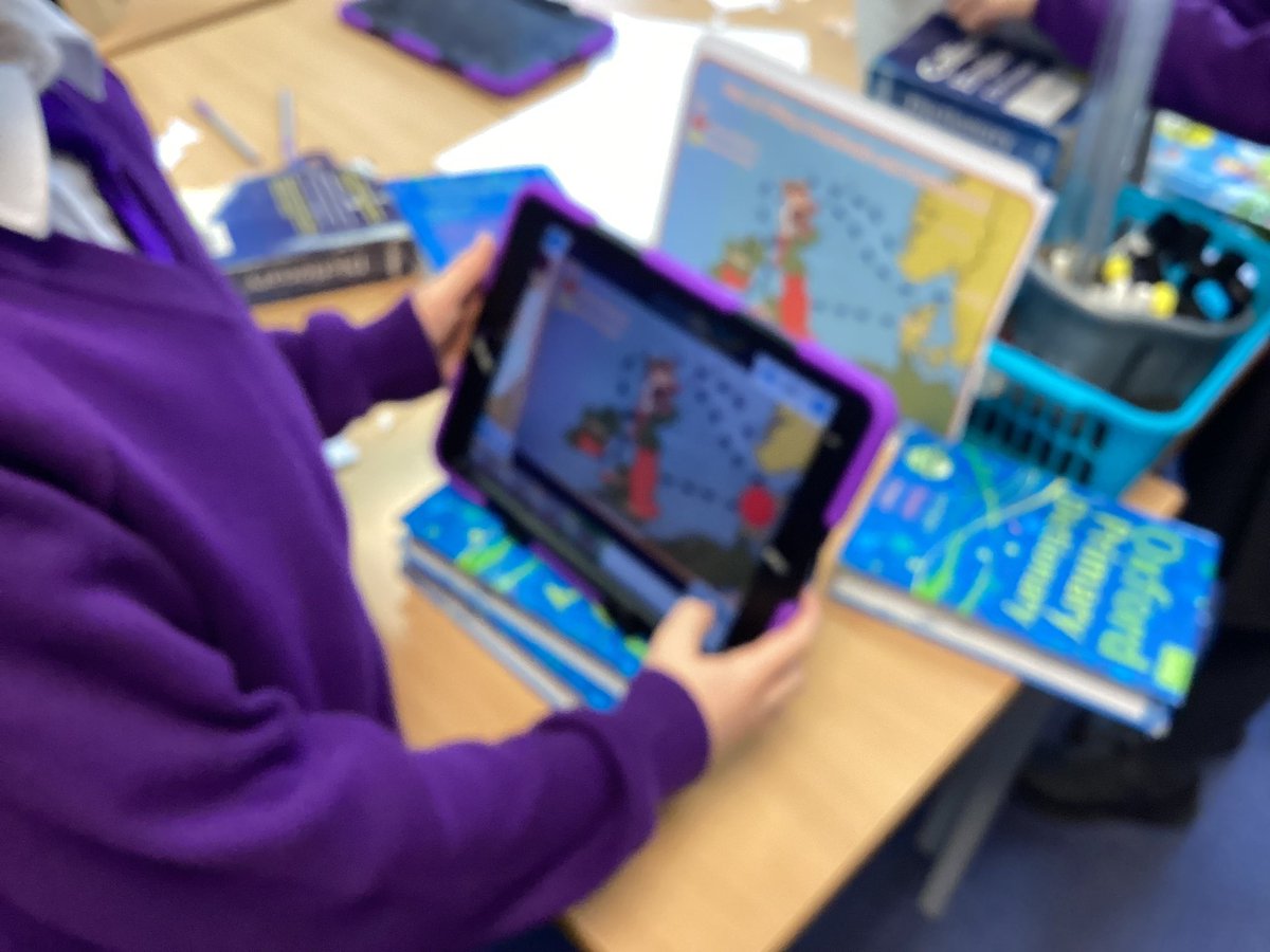 ourladyqop's tweet photo. Year have have been using stop frame animation to show where the vikings settled. #olqpcomputing https://t.co/NTJ0iOL5v8