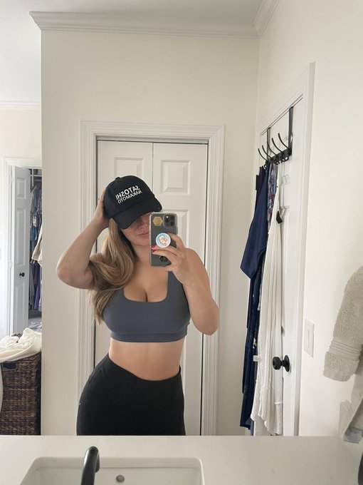 I&rsquo;m not like the other moms, I&rsquo;m a cool mom. #Bitcoin https://t.co/X8KVkveqOD<a href="/tag/bitcoin"class="tags">#Bitcoin</a>