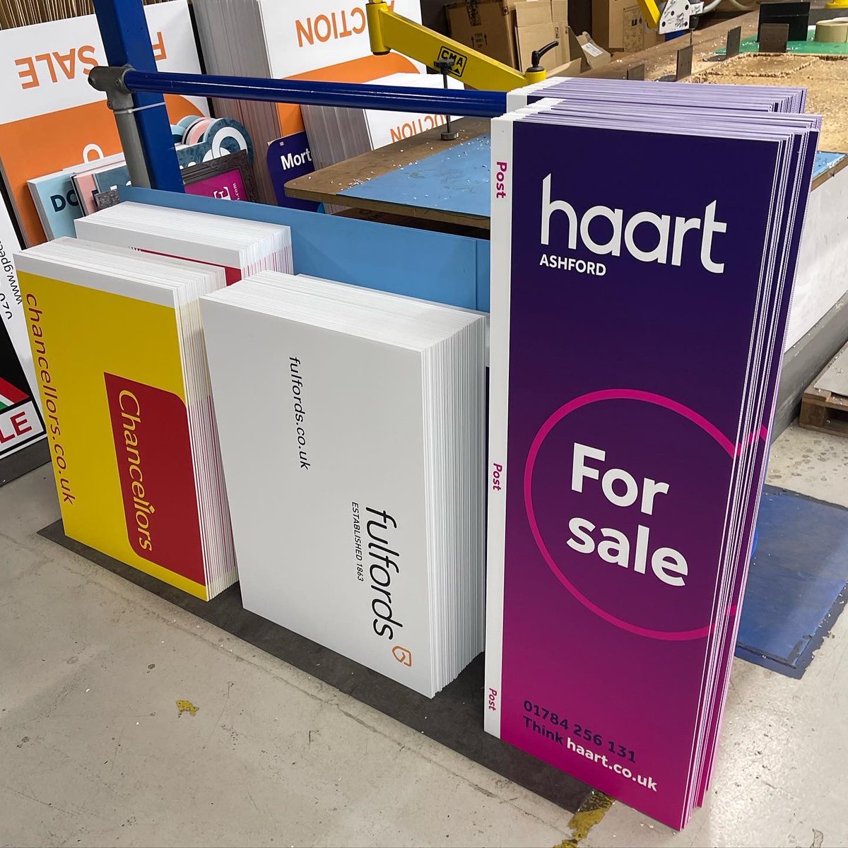 KremerSignsUK's tweet photo. Our shop floor is looking very colourful as we hit the halfway mark in the week, with lots more printing to be done before the weeks out! 🤩🙌🏻
📞 01635 550022
📧 sales@kremersigns.co.uk
🖥 https://t.co/hgykYu9own
#KremerSigns #KremerBoards #ForSaleBoards #Boards #ToLetBoards https://t.co/tbG67s3sQA