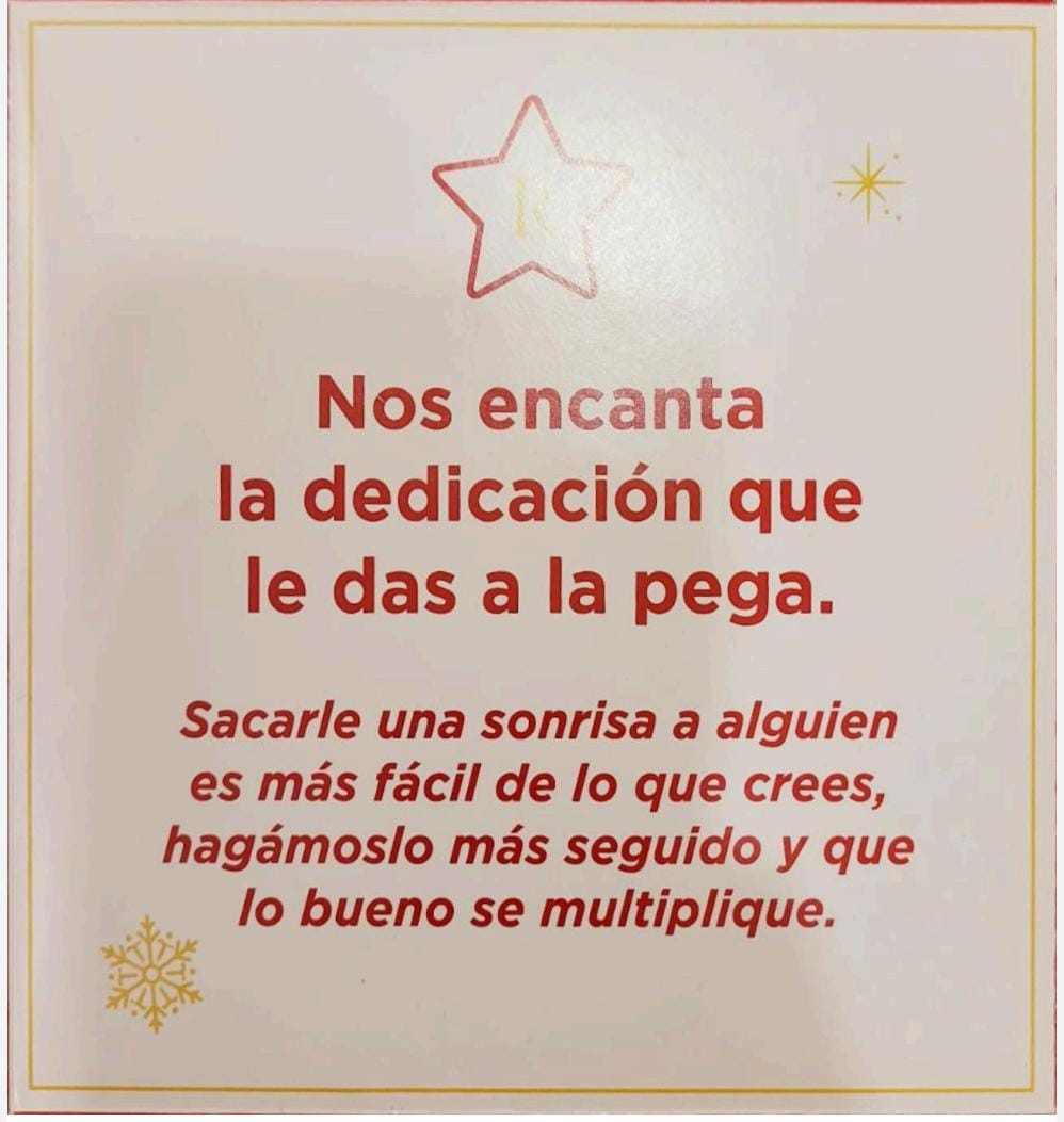 <a href="/RipleyChile/">Ripley</a> #CarlosUreta Solo palabras para la imagen, los 50 trabajadores despedidos han dedicado gran parte de su vida a la empresa, pero de igual forma los reemplazarán <a href="/uniamericas/">UNI Américas</a> <a href="/eldesconcierto/">El Desconcierto</a> <a href="/delosquesobran/">De los que sobran en nuestro país</a> <a href="/elmostrador/">El Mostrador</a>