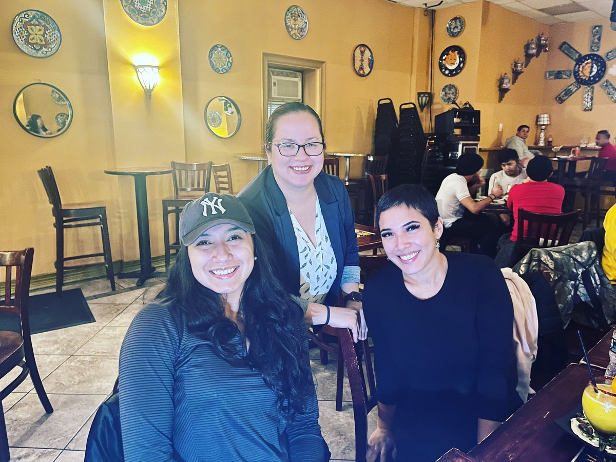 ruizforcouncil's tweet photo. Welcome back home @bri_delvalle and all Dover folks returning for the holiday! Sandra Wittner, Karol Ruiz & Marcos Tapia wish you all a safe and loving holiday season. @elijah_marrero @bigbootyturtle #DoverForward https://t.co/OogHqJ6dDT