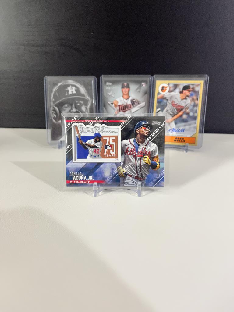 ModernRBreaks's tweet photo. 😮🔥Was this the coolest card we've pulled?? Yordan Alvarez Sketch 1/1 absolutely unreal from @RosalesArt1! Amazing break last night on @Whatnot. Congrats to the hitters and thanks to all who joined! https://t.co/0hijYyysZn