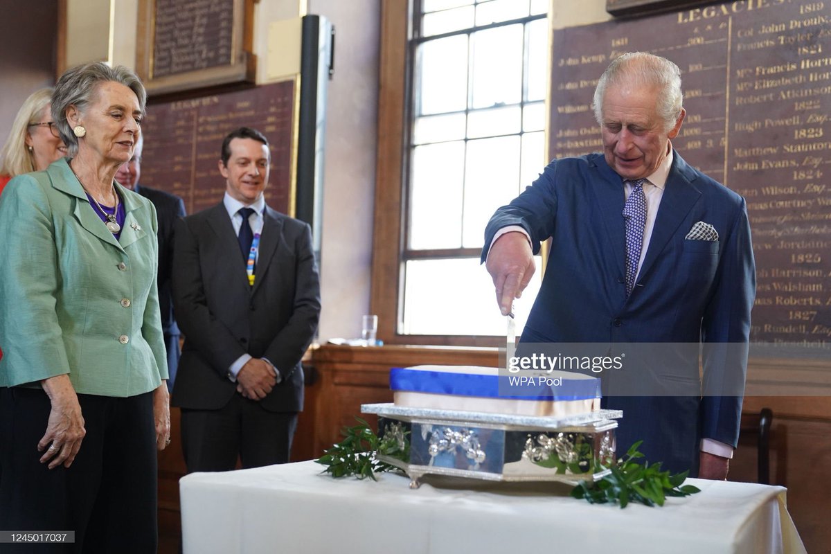 shanedegaris's tweet photo. Delighted to meet His Majesty King Charles today along with staff, patients and supporters of our Hospitals. Thankyou for visiting! @NHSBartsHealth @BartsHospital @Barts_Charity https://t.co/Q7PDp3WHvo