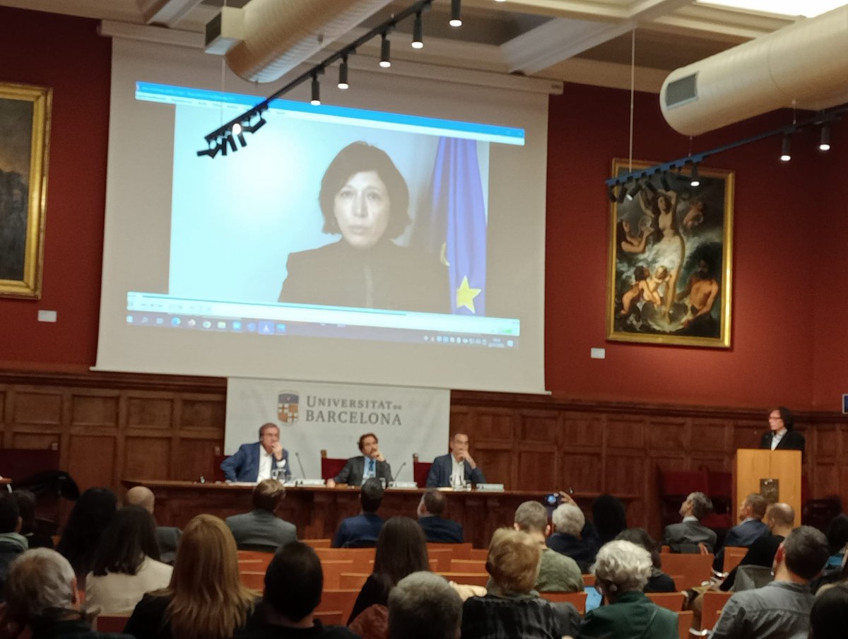 euromemories's tweet photo. 👁️‍🗨️ @JordiGuixe #EUROM @SolidaritatUB expressed  gratitude to @HistoriaEuropa, #maisonjeanmonnet @visit_EP and @SE_MemoDemo, co-organizers of this event that arrives to its 5th edition and marks the 10th anniversary of the #EUROMNetwork co-financed by #CERV @EU_Justice https://t.co/XdTgcRkD5E