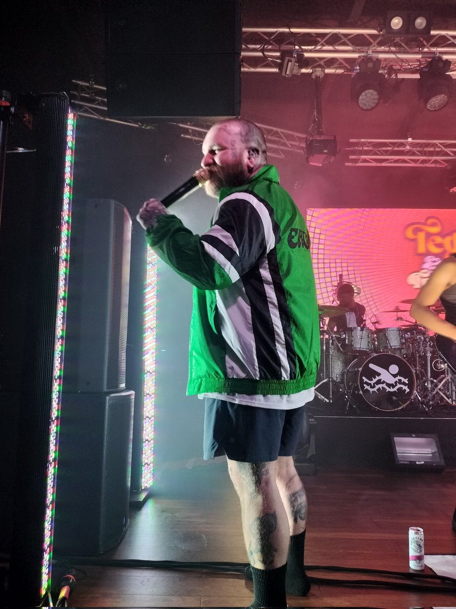 jragmusic's tweet photo. Teddy Swims (Live) with Freak Freely in Harrisburg at The XL Live Arena - November 11th, 2022 | @teddyswims 

https://t.co/F0YEHYCV95

#TeddySwims #SleepIsExhausting #Music #NewMusic #Love #Live #Concert #XLLive #FreakFreely #ToughLove #Unlearning #AMAsFanFavorite #AMAs2022 #AMAs https://t.co/BBJDLJfwf6