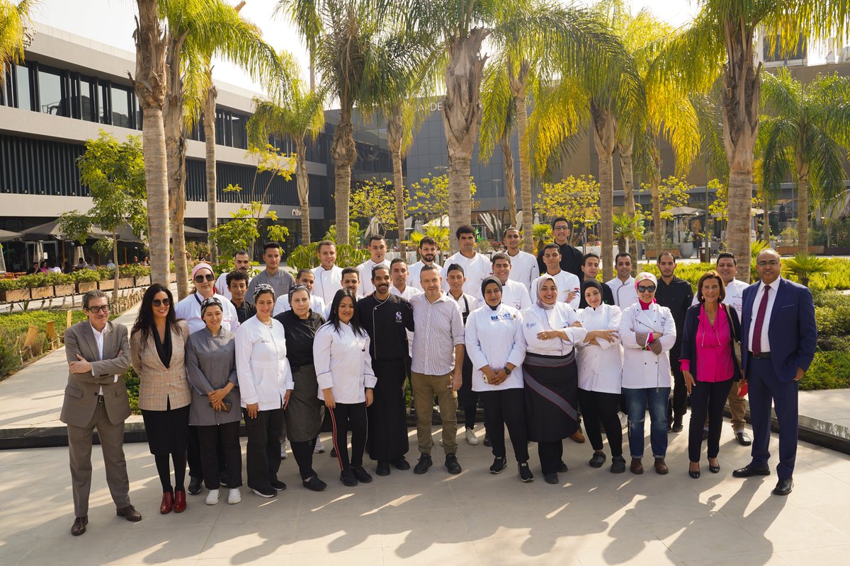 WeekCuisine's tweet photo. It was a true Eatalian Master Class presented by the great, Chef @giovanniromagnoli68 at @ottoegypt. We would like to thank all of our participants and our future chefs to be. 
@Misritaliaproperties
@Garden_8
#SCIM2022 #Cucinaltaliana #Icidal1929 https://t.co/FbUKHn9RXN