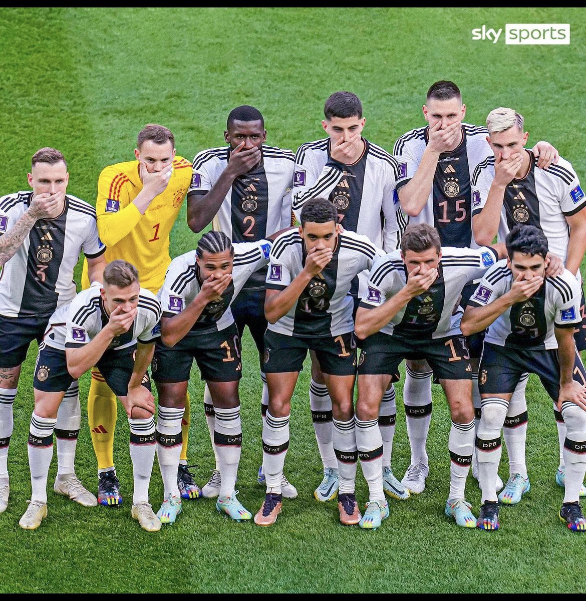 RienkG's tweet photo. Japan heeft Duitsland het zwijgen opgelegd #gerjpn #duijap https://t.co/I2a7HqOO9Z