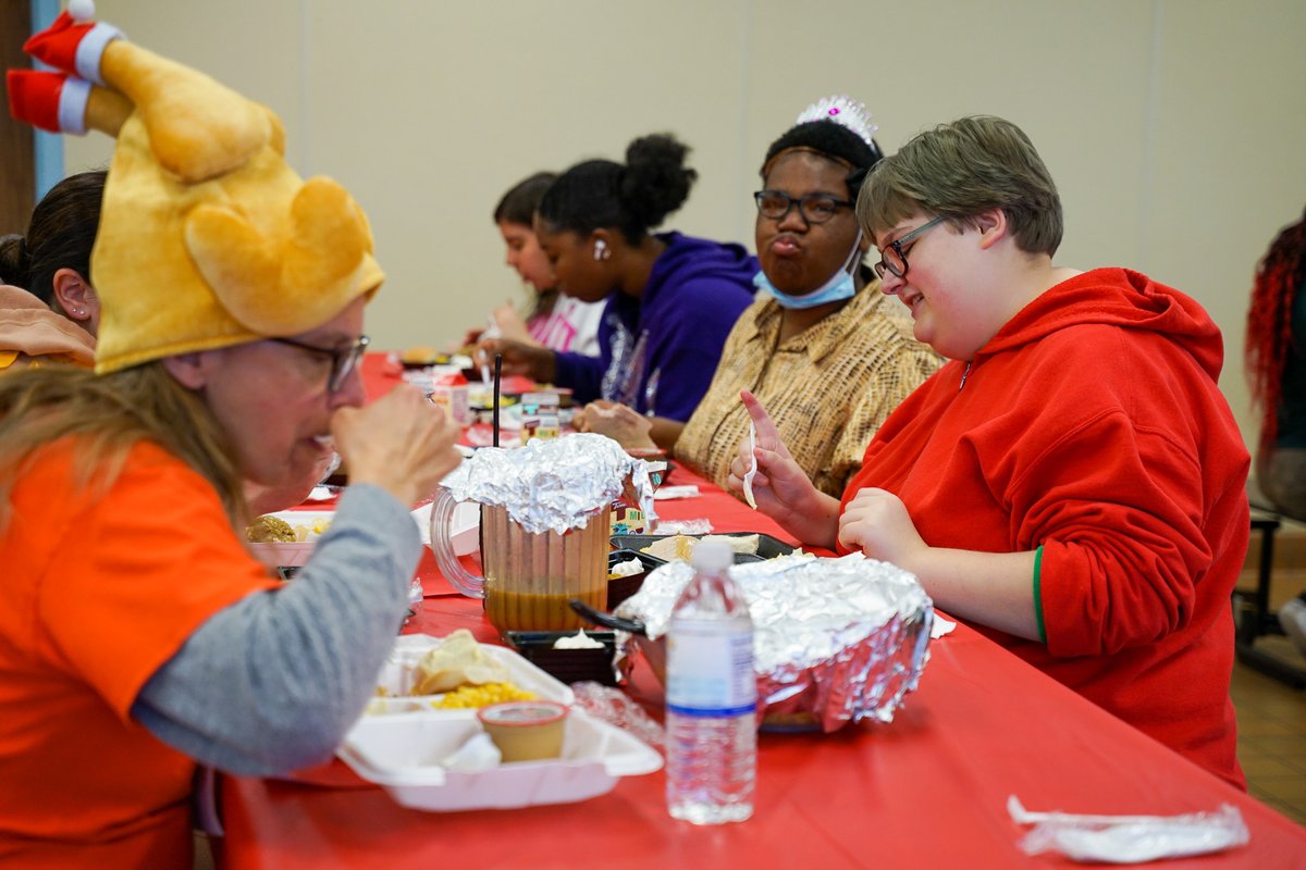AIU_SpecEdDiv's tweet image. Take a look at all the fun Thanksgiving activities held at our schools this week! See more on our blog, Spotlight on Special Ed aiu3.net/site/Default.a…