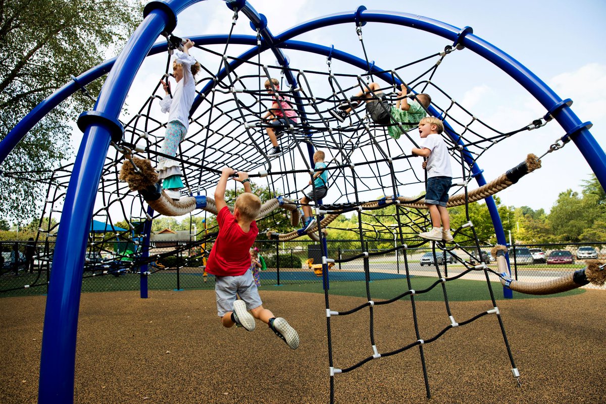CunninghamRec's tweet photo. VistaRope® is GameTime collection of rope-based play activities for parks &amp; playgrounds. With custom design capabilities we can create a virtually unlimited array of configurations to fit your space &amp; budget. #GameTime #Playgrounds #CustomPlaygroundDesigns https://t.co/FKm6rXzafy https://t.co/BDd1DaWup6