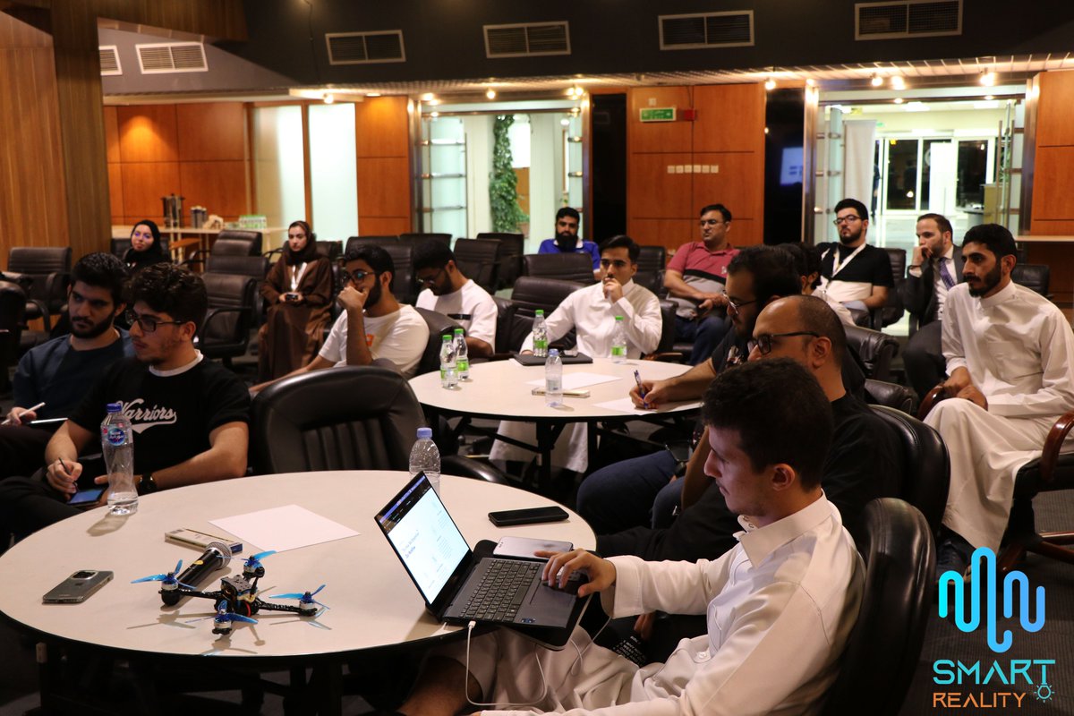 TheSmartReality's tweet photo. As part of its contribution to the community and youth development, Smart Reality held an introduction to drone workshop, the workshop was attended by students from different backgrounds and majors. Also, the workshop highlighted different aspects of the drone industry.
#drones https://t.co/tRYQIWEqb3