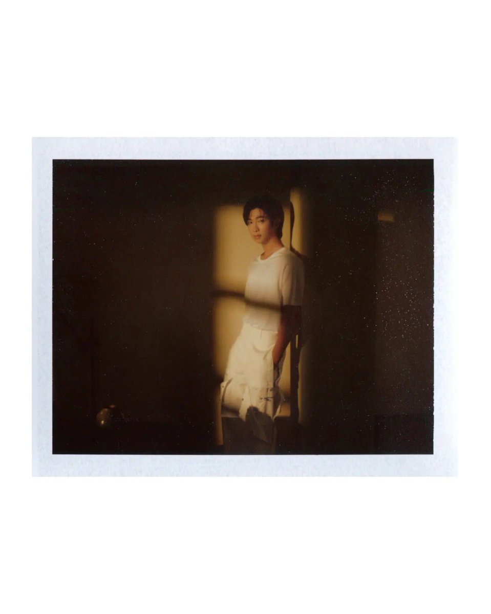 btsbaragi_jk's tweet photo. 221124 Namjoon on IG
🐨 RM 'Indigo'

#RM #Indigo https://t.co/Rhdwba6AgI