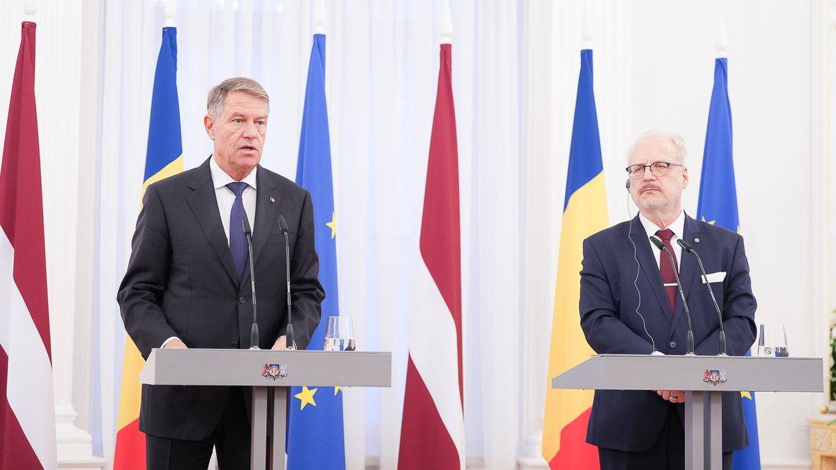 Klaus Iohannis tweet media