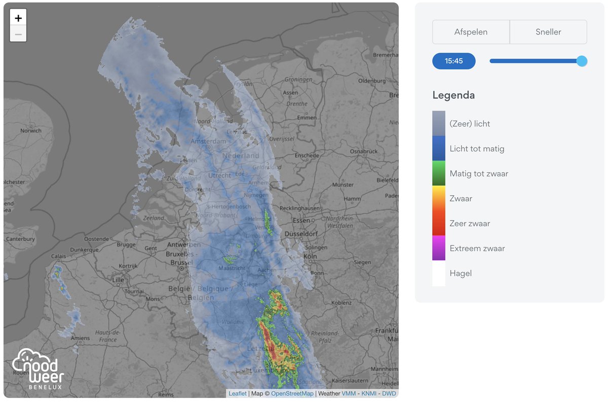 NoodweerBenelux's tweet photo. Een #occlusiefront trekt momenteel van ZW naar NO over de Benelux en zorgt voor 2-3 u regen. Aan de achterzijde volgen opklaringen, maar vanavond ook nieuwe buien, lokaal met een #donderslag. Bekijk de radar via https://t.co/f7lxudT9Le
Fijne avond alvast! https://t.co/jncxFsCWny