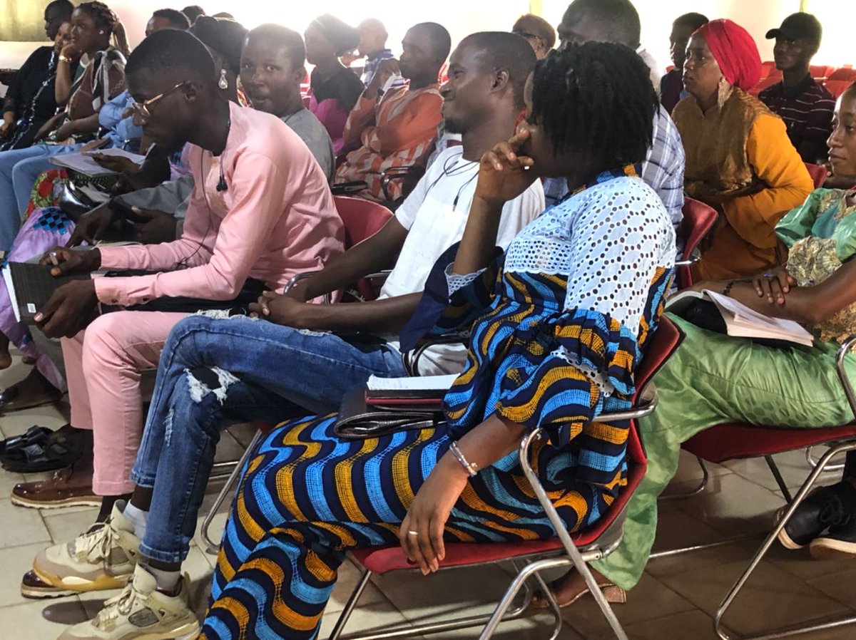 BusinessKeith's tweet photo. SEMAINE MONDIALE DE L’ENTREPRENEURIAT 2022
Clôture de 3jours de formation offerte aux entrepreneurs et futurs entrepreneurs Guinéen pour commémorer le Global Entrepreneurship Week en Guinée.  
#globalentrepreneurshipweek22
#célébronslentrepreneurguinéen
#KB2C: The Best or Nothing https://t.co/xMyYnEQ5x6