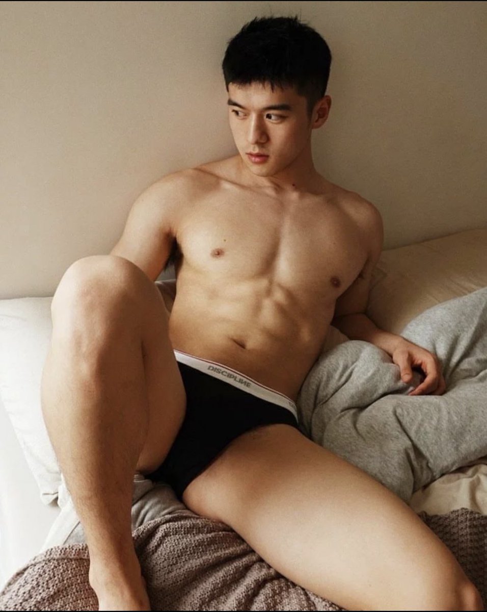 Adan_Paradise's tweet photo. IG: luo.official https://t.co/8M4COT6eFm