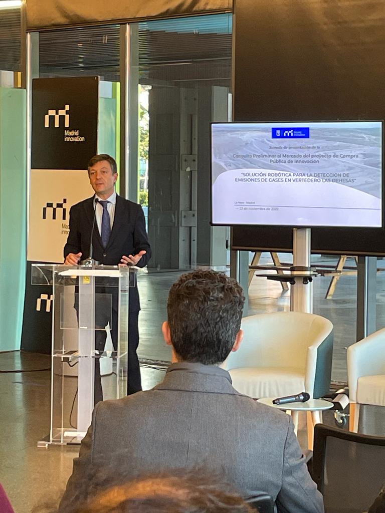 madridinnova's tweet photo. 🚀Comenzamos la presentación de la #CPM en @LaNaveMadrid para identificar soluciones robóticas en la detección de gases en vertedero.

Puedes seguirnos por Streaming https://t.co/V6Ac31ZehC
@MADRID @AngelNinoQ
@economia_madrid https://t.co/EqbT1wAu8o
