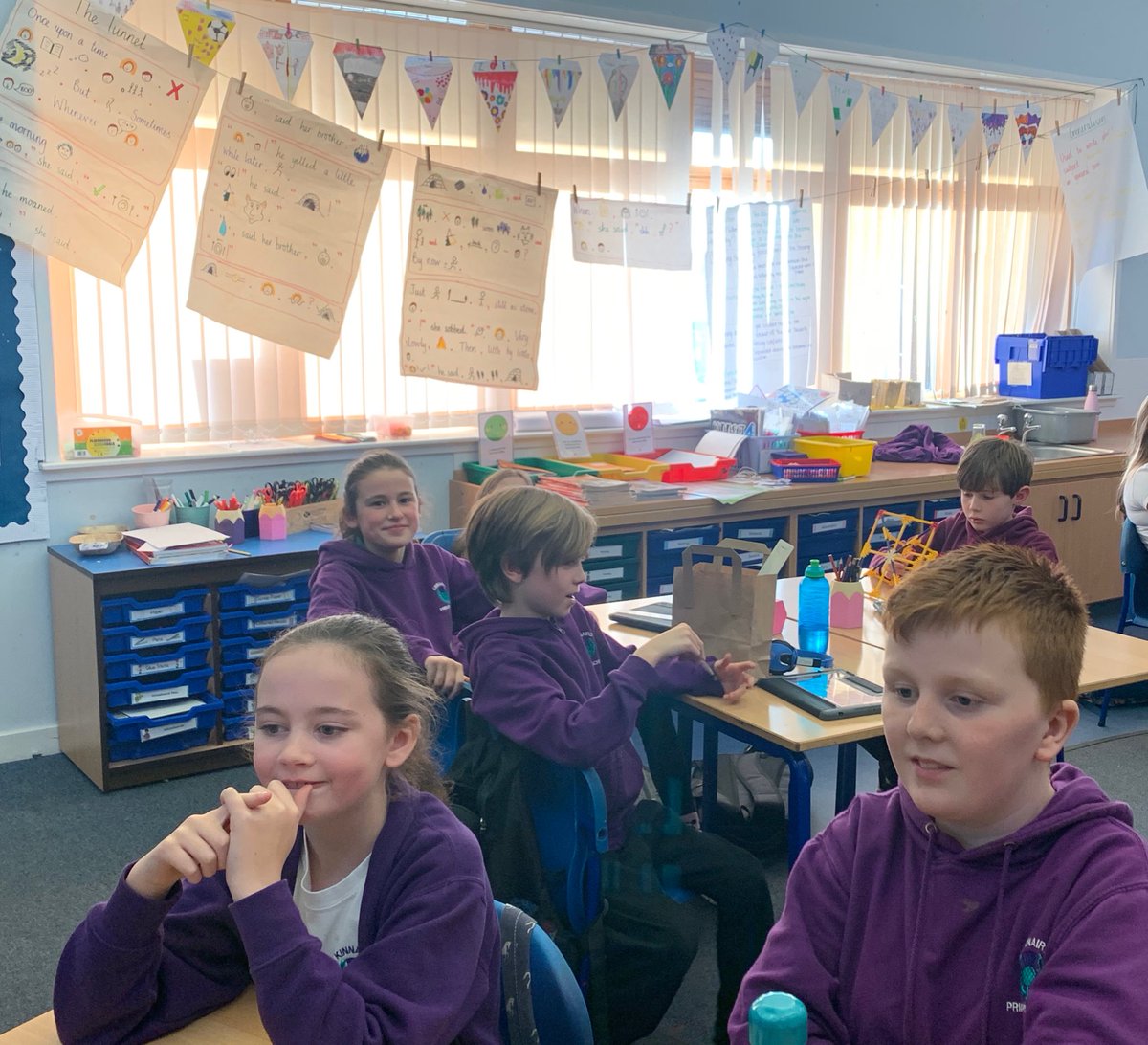 Mrs Robertson tweet media